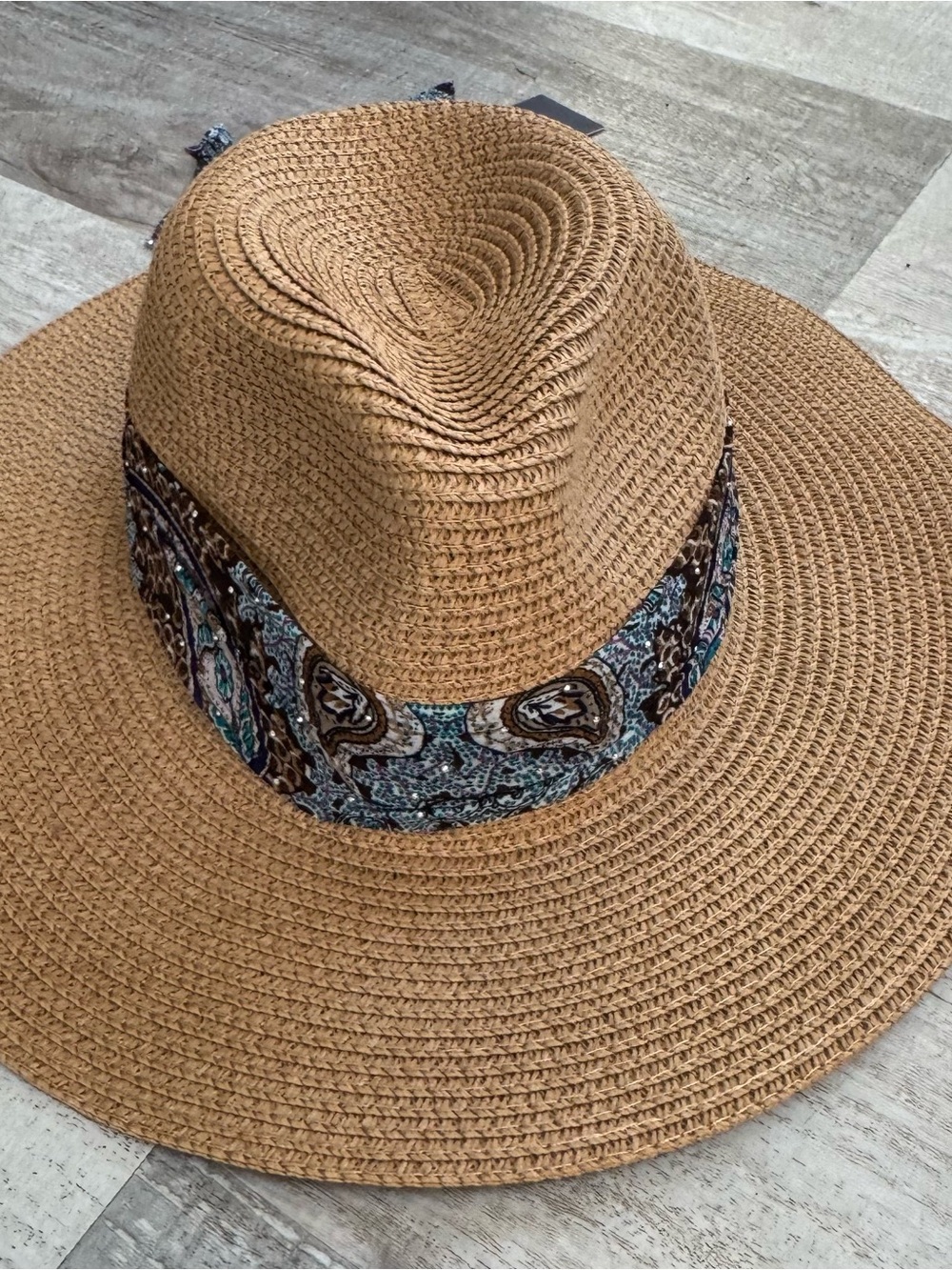 Adrienne Vittadini Tan Straw Sun Hat with Blue and Brown Paisley Band